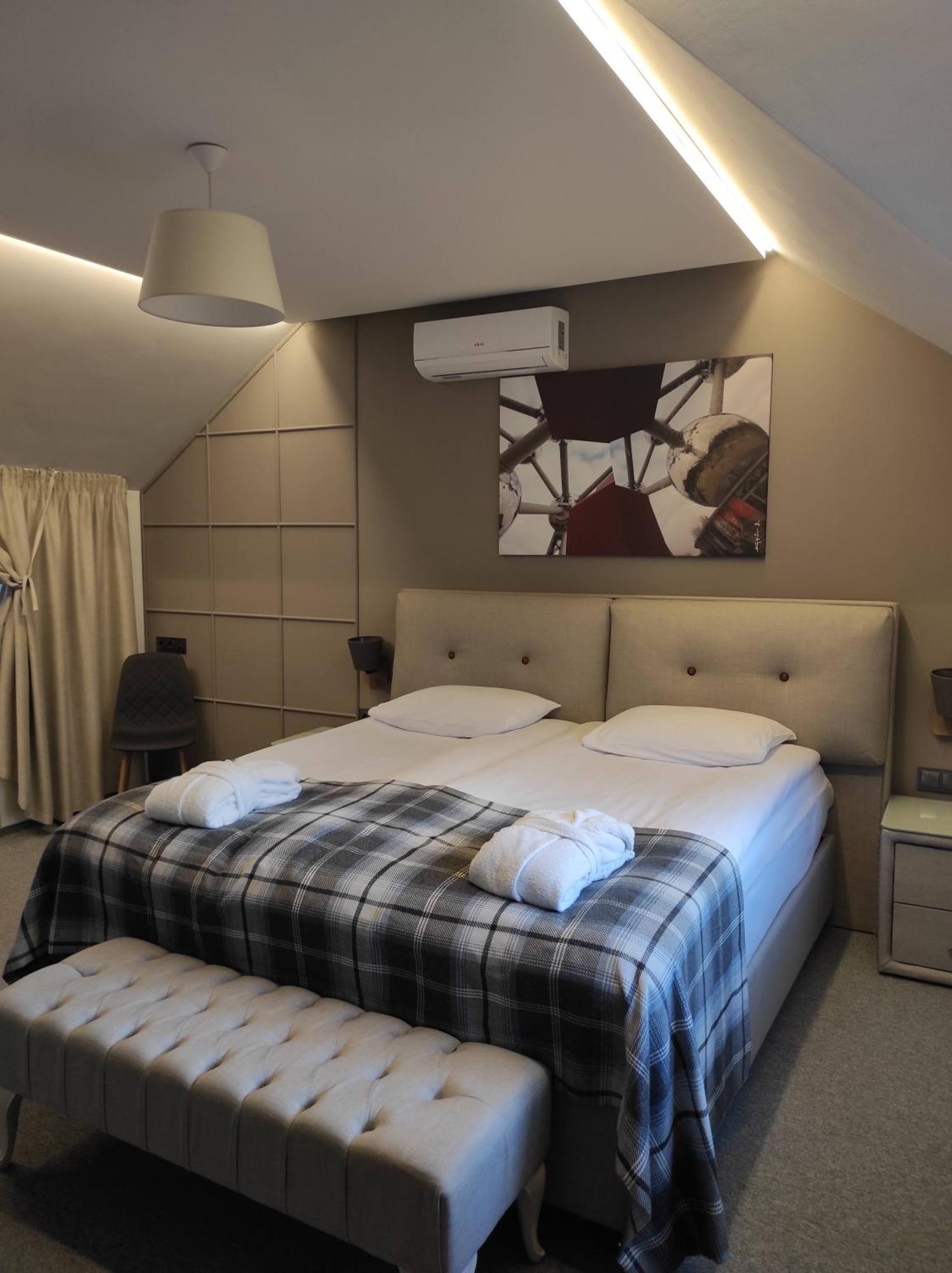 Glіbіvka Family Park Hotel Глебовка Екстериор снимка