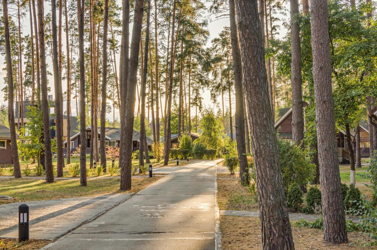 Glіbіvka Family Park Hotel Глебовка Екстериор снимка
