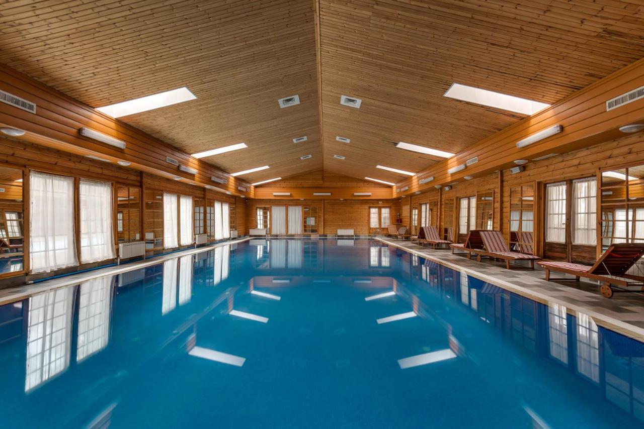 Glіbіvka Family Park Hotel Глебовка Екстериор снимка